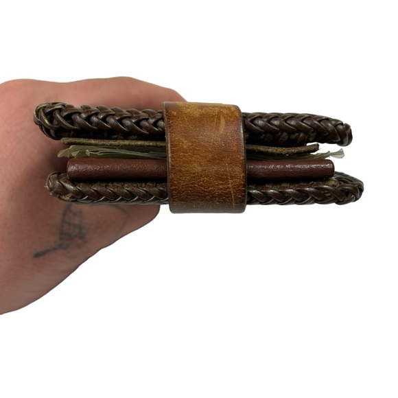 Vintage Tooled Leather Folding Wallet Handmade Western Southwest Filagree Detail - Picture 15 of 15